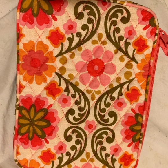Very Bradley Ipad Mini case - Picture 4 of 7